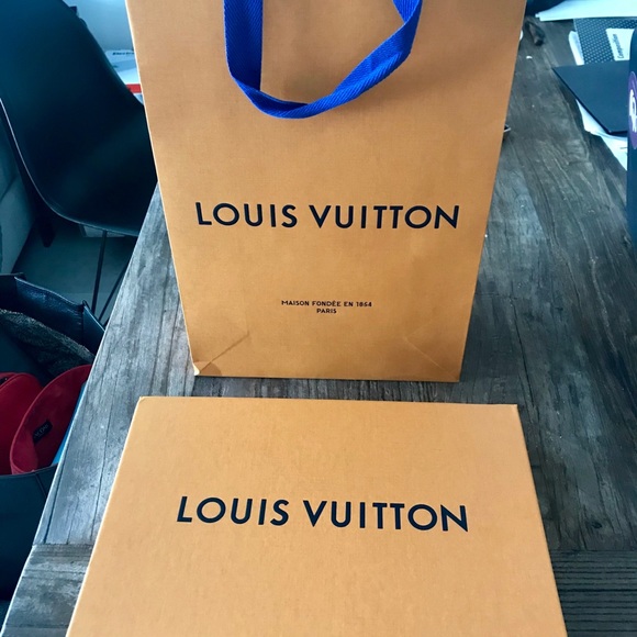 Louis Vuitton Accessories - Louis Vuitton Box and Bag. Louis Vuitton Accessories - Louis Vuitton Box and Bag.